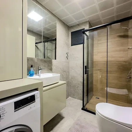 Apartment Havalimani Manzarali Lux
